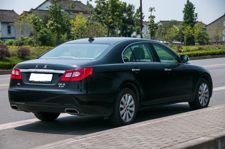 obocarrental's tweet photo. Rent our Hongqi H7 2.0T for only AED 120/day. Call us 0556447325 to book now. #hongqi #newhongqi #dubai #car #carrentals #oneroadgroup #onebyonecarrentalllc #RentACar #RentACarDubai #LuxuryCar #RentALuxuryCarforthemostAffordableprice https://t.co/GaDz1FEEiC