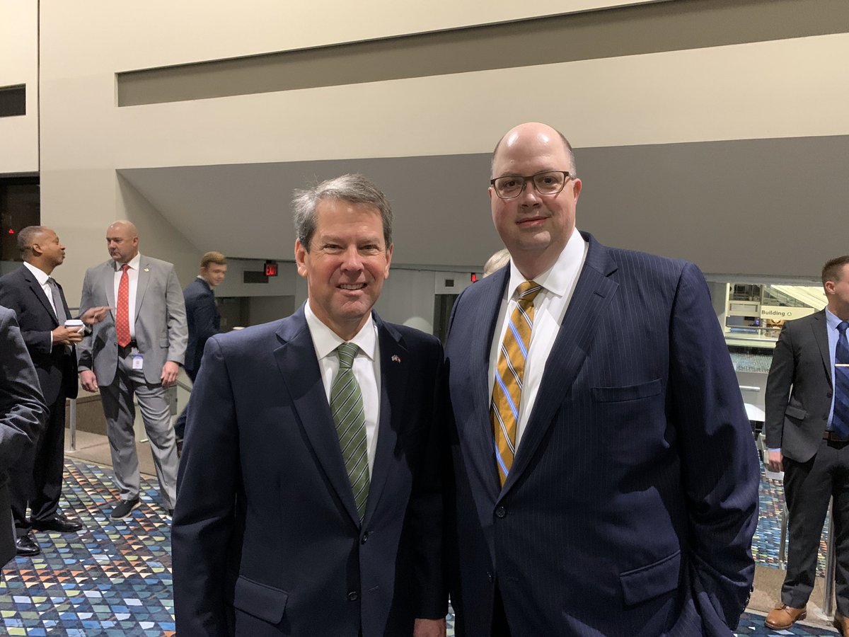 BillABCGA's tweet photo. Jeff Shell, Shell McElroy Construction Company, and I appreciated the opportunity to say hello to Gov. Kemp at the Georgia Chamber’s #eggsandissues20 breakfast meeting. #abcmeritshopproud #buildingga https://t.co/5swBLwwMO1