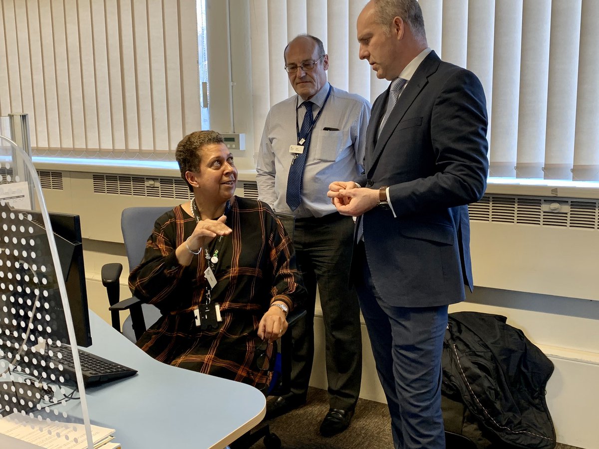 RamachandranDWP's tweet photo. Great visit this afternoon from @JustinTomlinson , DWP Minister, in St Albans Jobcentre. An excellent opportunity to showcase the inspiring work carried out  by Disability specialists in Beds &amp; Herts  day in day out and the work we do with #DisabilityConfident. @SHernandez_DWP https://t.co/llmEhA6rAh