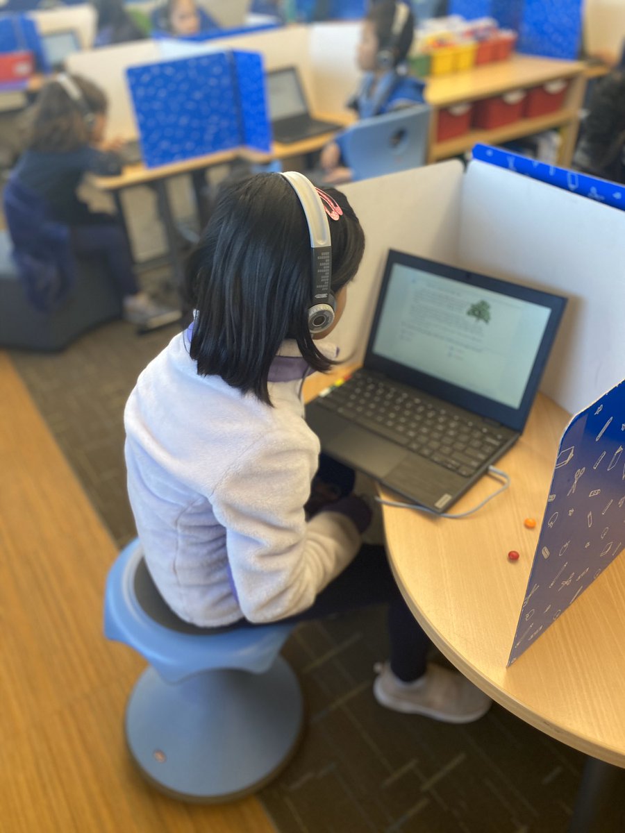 MrsKatieSanchez's tweet image. First Graders showed #WCSPerseverance during our @NWEA Winter testing session!