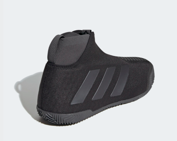 jeffpaiva's tweet photo. Temos uma nova paixão/obsessão: O @adidastennis #Stycon. Ainda sem previsão de lançamento no Brasil, mas tô doido pra fazer o review pro @BHnaParalela. Bora nessa, @adidasbrasil? https://t.co/ZaSdYS4MPS
