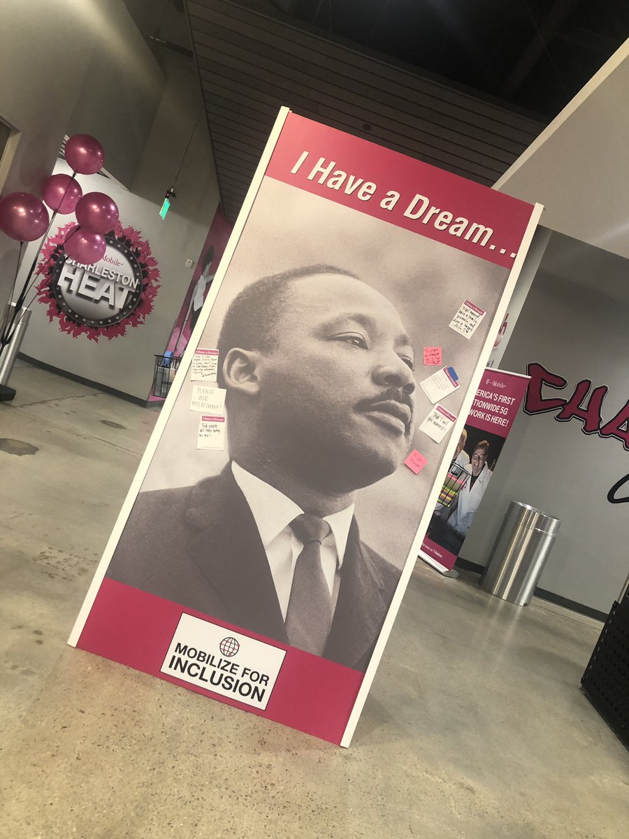CarlaSwayne's tweet photo. Charleston Heat MultiCultural Network is celebrating the legacy of Dr. Martin Luther King Jr. by having a dream wall up on Main St to write and post our dreams for all to seeπ₯β₯οΈ #mobilizeforinclusion #CharlestonHeat #MLKDay @RolandFinch7 @ahjacksonville @CallieField @m_wan4life https://t.co/4wjVPMP4nE