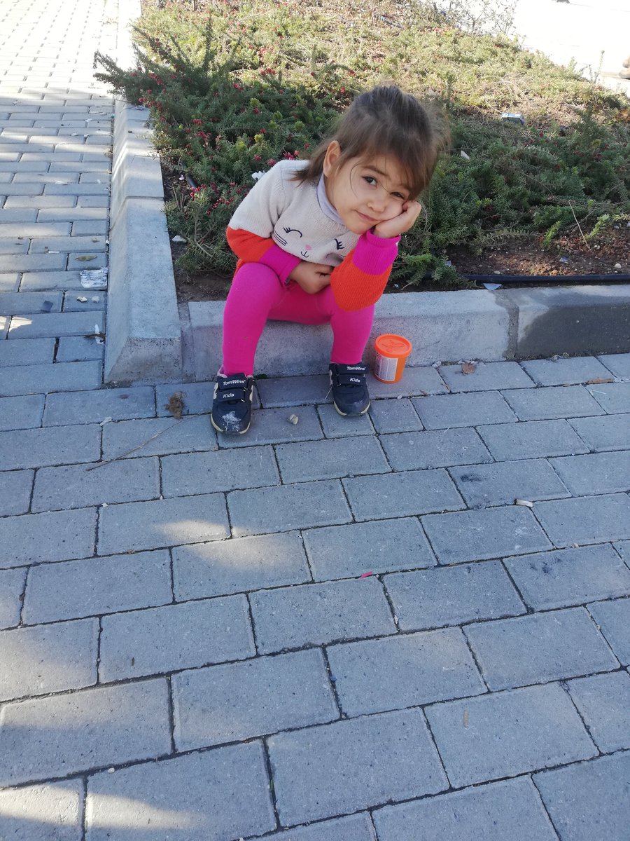Ayhaner28669167's tweet photo. #TemsaÜretmeli
Çocuklarımızın ğeleceği için https://t.co/bpZHjjLBKP