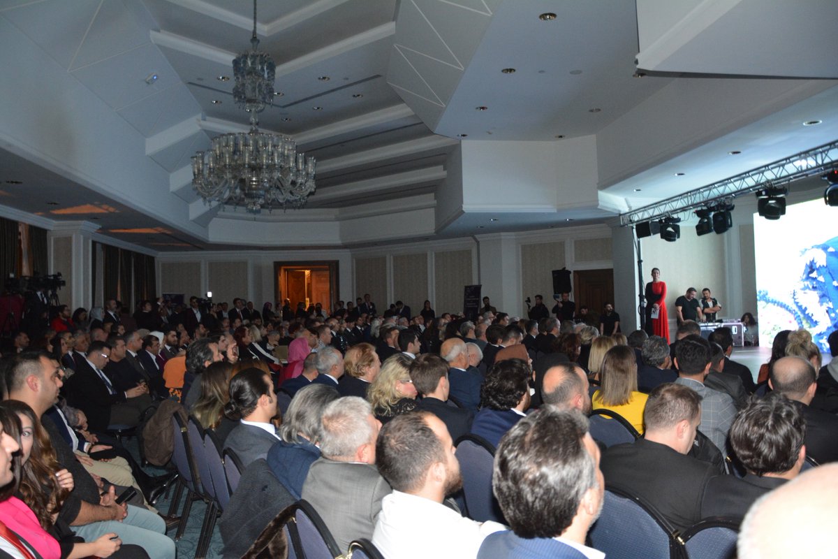 2020 Yılının İlk Haftasında Çırağan Sarayı'nda Gerçekleştirmiş Olduğumuz "Basında Kültürün Yansımaları ve Başarıda Yılın En'leri " Ödül Törenimizde  Ödüller Çok Değerli Sahiplerini Buldu.. #dbmd #dunyabasinmensuplaridernegi <a href="/TCKulturTurizm/">T.C. Kültür ve Turizm Bakanlığı</a>