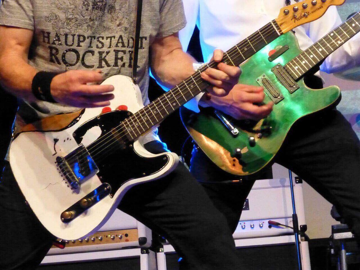 WELOVECONCERTS1's tweet photo. The Quo Experience - St Peter's, Sudbury - 25/01/20 - 7.30pm. 
UK's No.1 Status Quo Tribute Show!
Tickets: https://t.co/j95vYsqUtP
@QuoExperience 
#statusquo #RockAndRoll #boogierock #HardRock #psychedelicrock #1960s #Sudbury #Suffolk https://t.co/WjwZzZVYZb