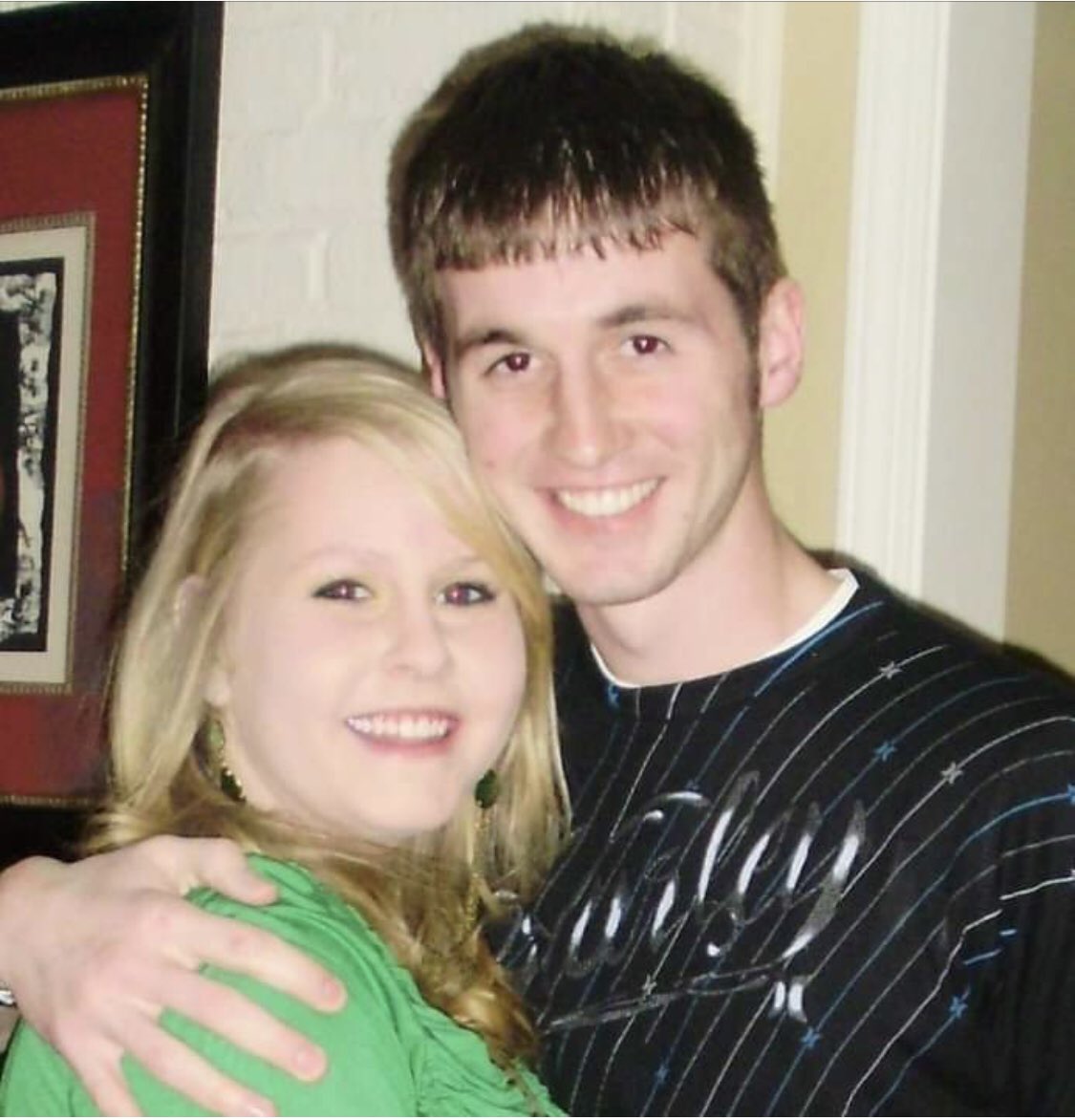 DavidWalker7's tweet photo. 10 years ago today the girl of my dreams went on her 1st date with this college kid with a bad haircut and a Hurley shirt. 1 ring, 2 kids and 2 cities later I’m still excited she agreed to a 2nd date! Love you ⁦@BlairWalker312⁩ https://t.co/Jlk9vYPovL