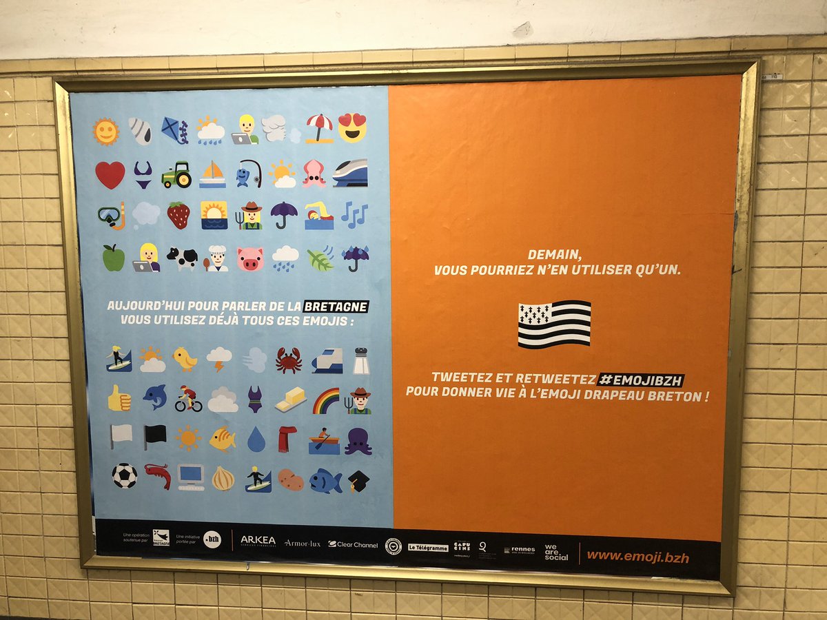 BZHdestparadis's tweet photo. Vu aujourd’hui dans le métro parisien ! Notre belle Bretagne s’affiche en grand avec le #GwennHaDu alors on continue à tweeter #EmojiBZH ! https://t.co/qT09e6SXuz