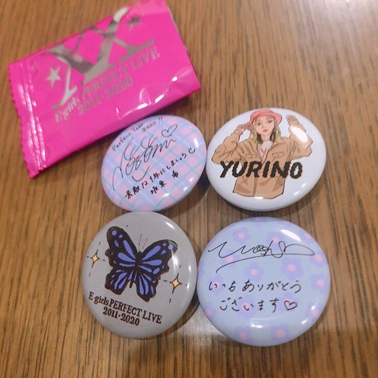 E-girls 缶バッチ