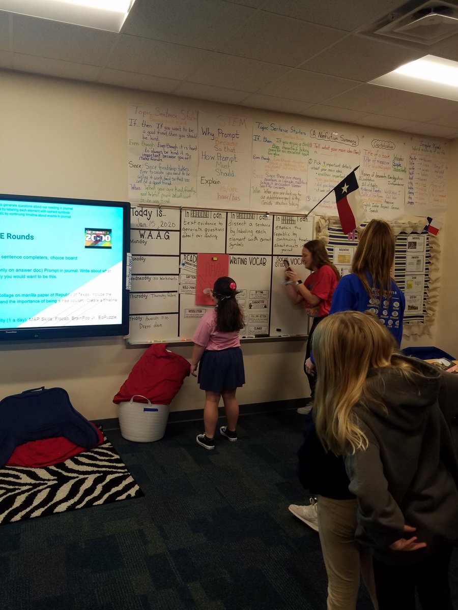 medwards1073's tweet photo. We are working on preventing germs and our CHS FCCLA representives came to read, play a game, and create art. Thankful for our older Braves being willing to mentor our younger Braves!  @CommunityFccla @NES_Braves #BraveNation https://t.co/69rvHcfEAe