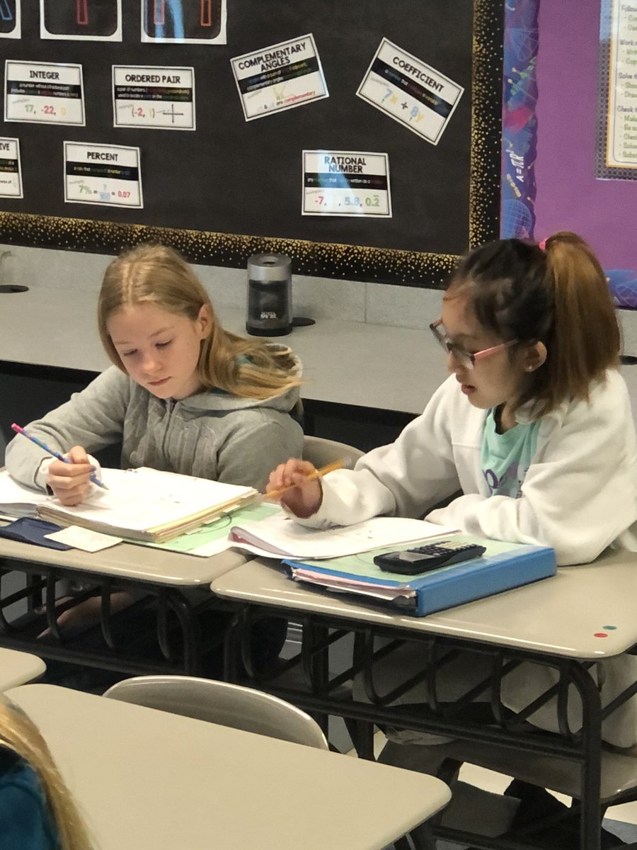 LMS_Principals's tweet photo. Mrs Brennanโs math students are collaboratively working on problems involving angles. Applying team work to content! #LMS #teamLMS #LMSlearns #legendarylearning https://t.co/PjKKFt4bNd