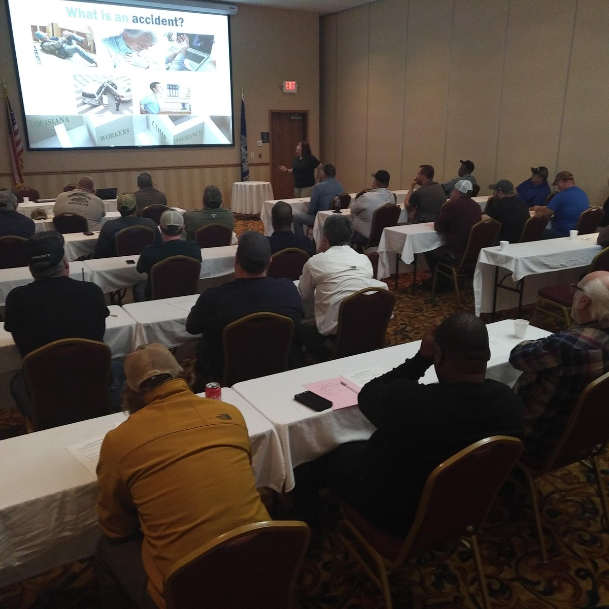 BuckLFA's tweet photo. Loggers attending class in Pineville learning about accident prevention and workers compensation. Loggers earning credits to maintain Master Logger status. https://t.co/SgrhI2RDch