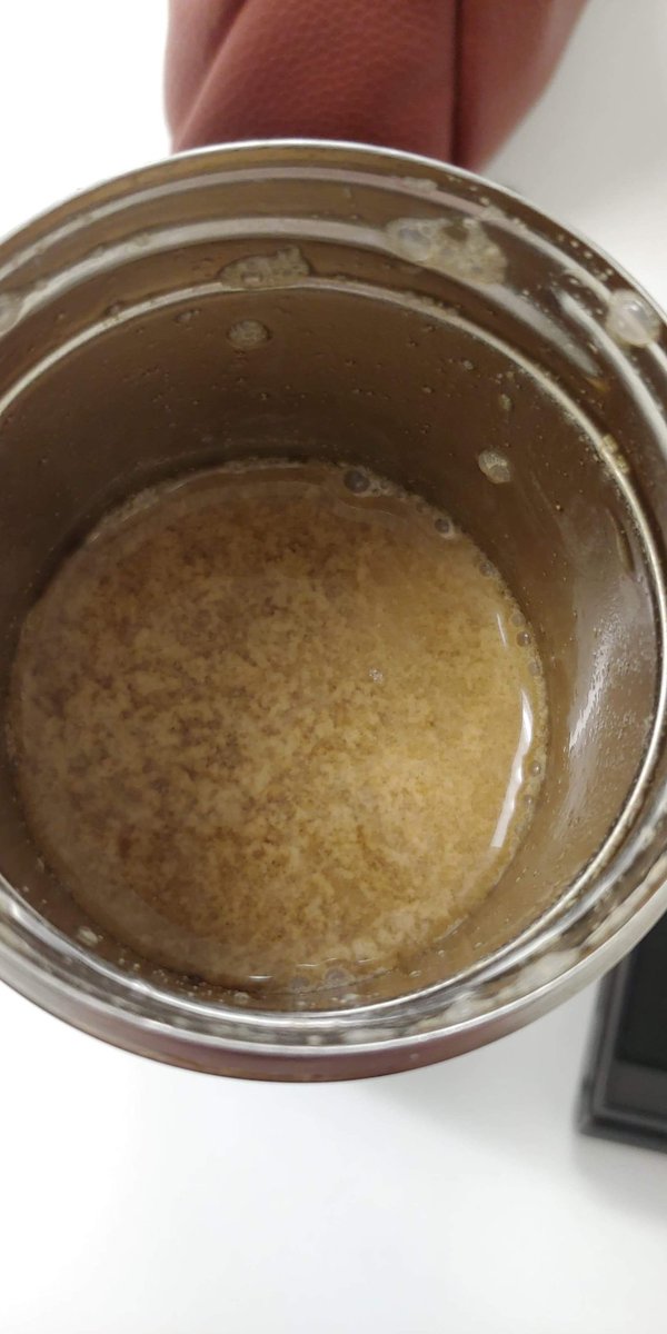 emroeter's tweet photo. @Coffeemate bliss ads that are advertising non curdling coffee creamer are LIES. STRAIGHT UP LIES. https://t.co/CkQ7rn7IVS