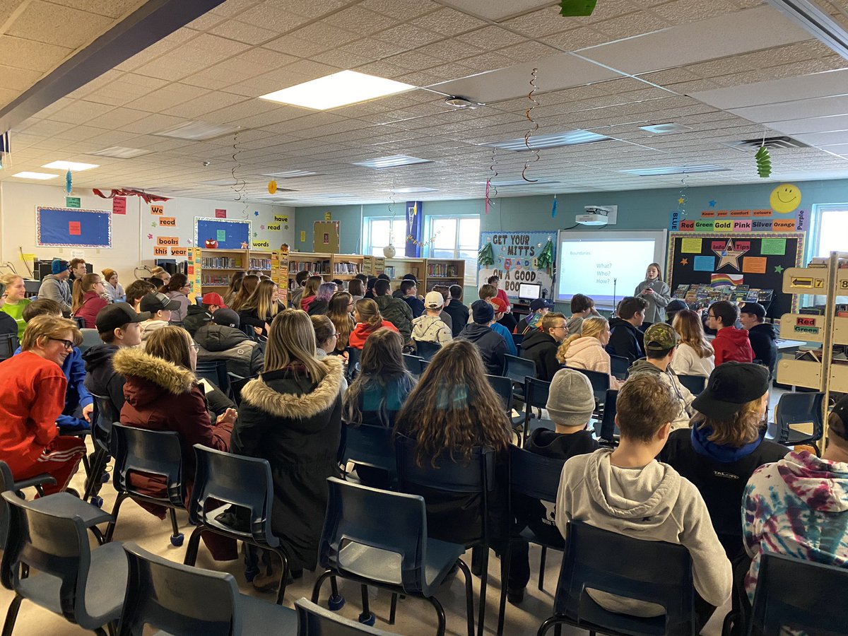 SusanBarryNL's tweet photo. Exciting morning so far at the @mpipanthers #WellnessDay! #ComprehensiveSchoolHealth @NLESDCA @WebbEd_NL https://t.co/iC2gUOD1eg