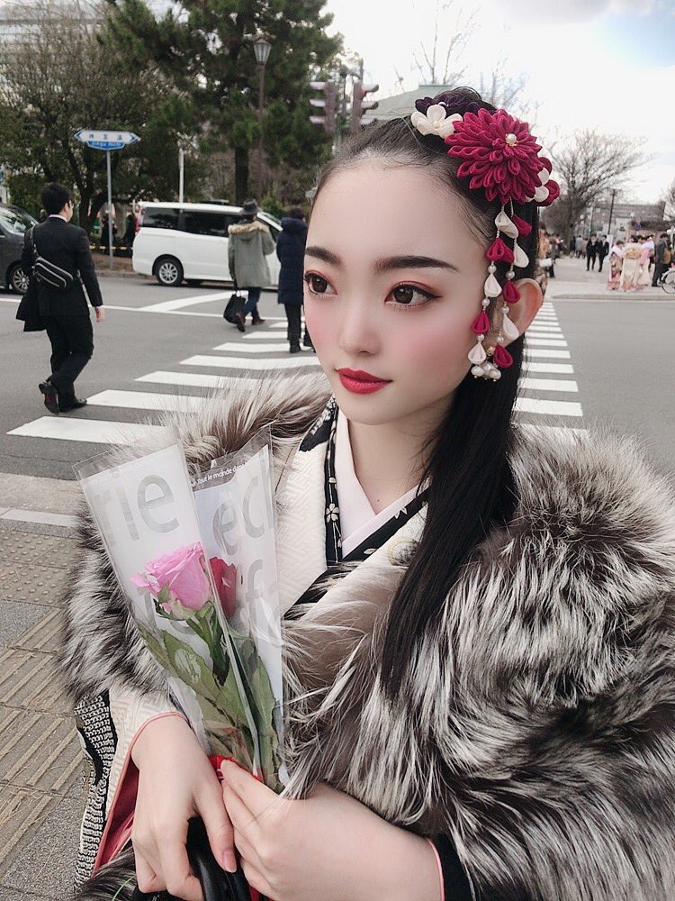 __Qoo1111's tweet photo. 𝟚𝟘 𝑦 𝑒 𝑎 𝑟 https://t.co/pyb8zIH3sP