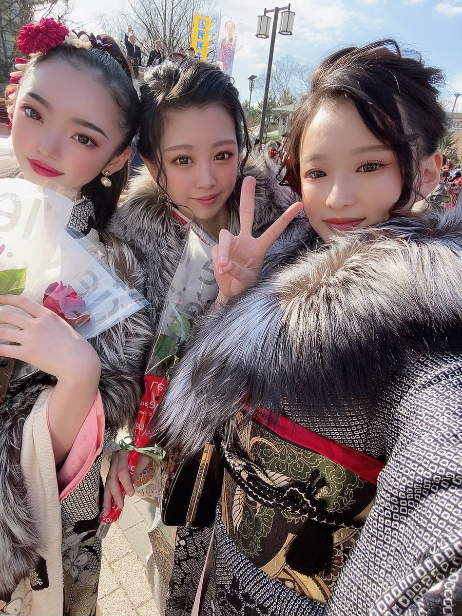 __Qoo1111's tweet photo. 𝟚𝟘 𝑦 𝑒 𝑎 𝑟 https://t.co/pyb8zIH3sP