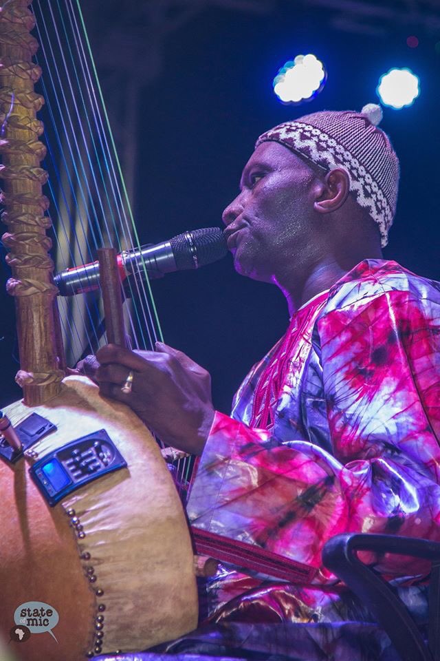 AfriCourage's tweet photo. Looking back at the Gambian Kora Virtuoso Tata Dindin Jobarteh's performance on AfriCourage stage on December 28th 2019 at the Independance Stadium, Bakau, The Gambia.
Photos : Alhagie Manka (Sate of Mic)
#OpenMicFest #AfriCourage #TheGambia #PowerOfArt #BeautyOfTraditions https://t.co/n2DaGESY7i