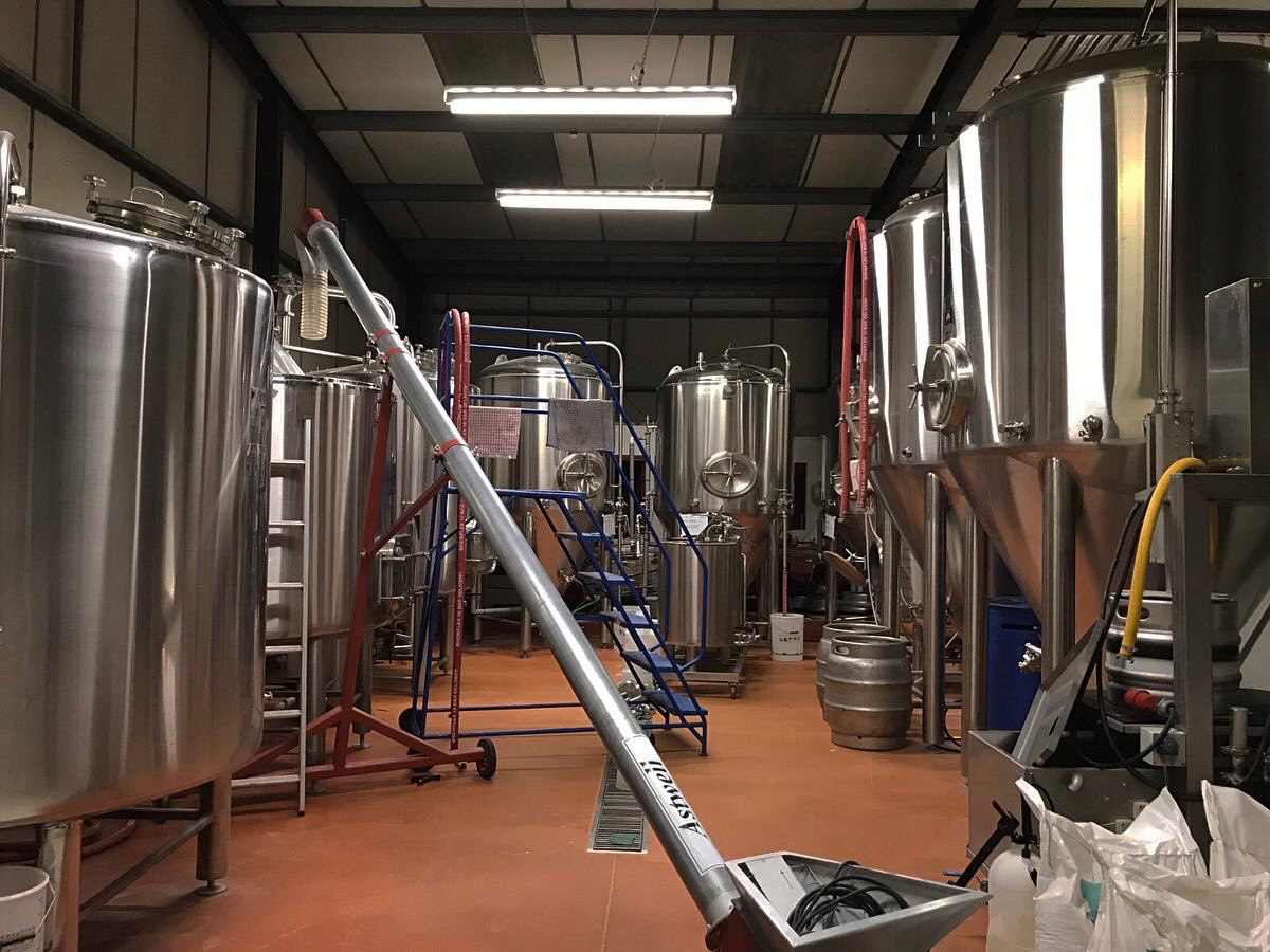 tapsocialbrew's tweet image. Swipe to see the brew capacity expansion over the last 3 years. #morebeer #criminallygoodbeer 
Original photos by @ianwallman