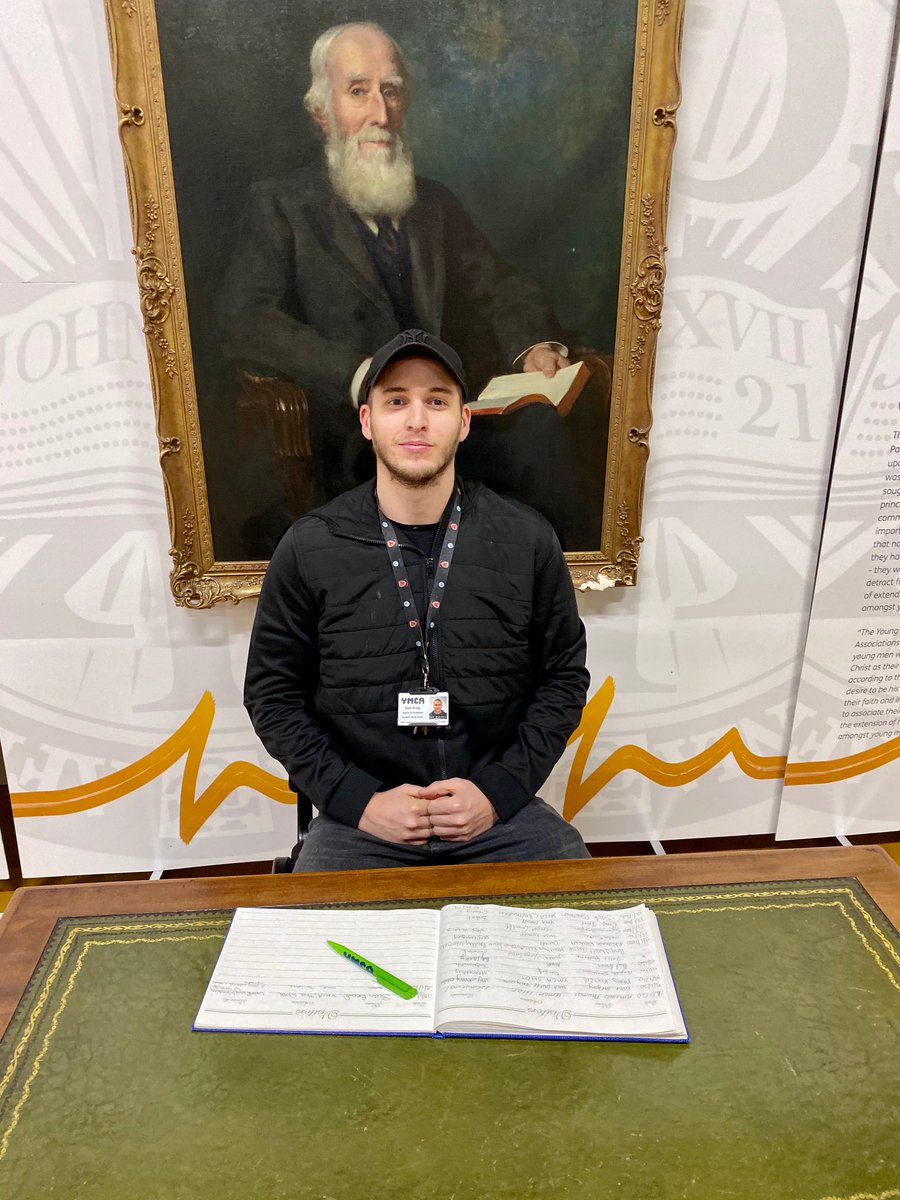 scottymcacdiff's tweet photo. The desk where it all began #YMCA175 amazing what can be achieved from a meeting in 1844 to what the world renowned organisation YMCA is today. A fitting celebration of 175 years of #innovation #community #resilience 
Awesome job @YMCACdiff_Grp  staff for putting this together! https://t.co/lAL5zsQDSi
