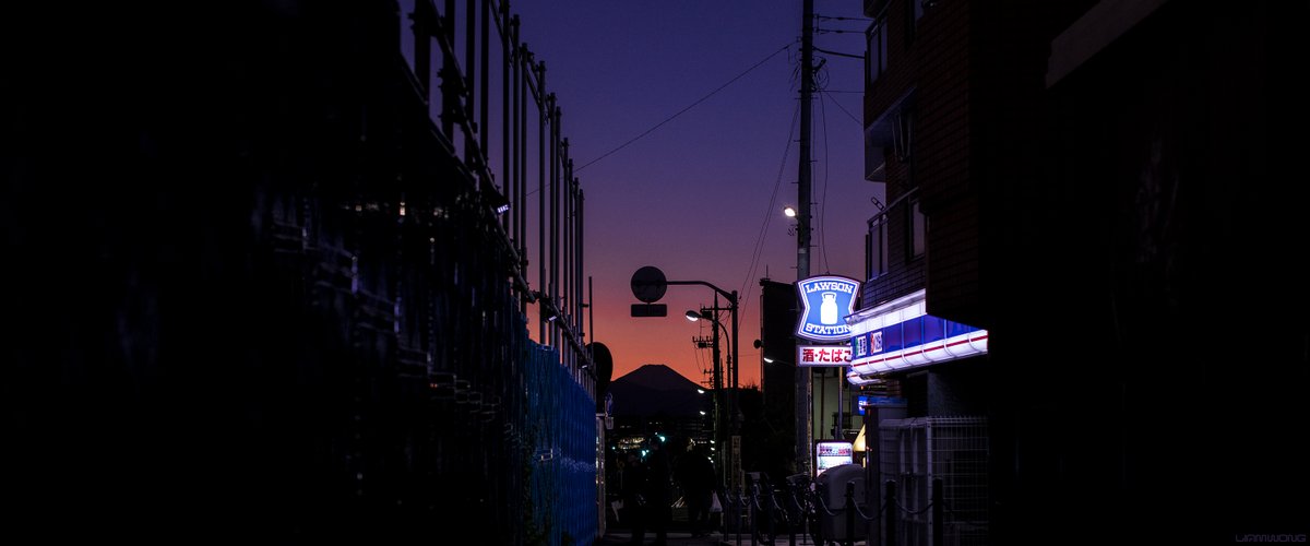 liamwong's tweet image. Evenings in Tokyo