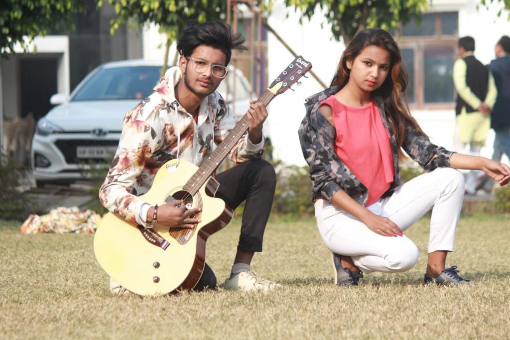 NishuDancer's tweet photo. Twitter support me 😀😀
.
.#nishusinghdancer #twitter #photographyislife #photographylover #photoaday #photographyeveryday #tik #tiktokdance #tiktokasia #tiktok
.
.#instafashion #instag #instadaily #inspirationalquotes #bollywood https://t.co/nj1kWnqwtA