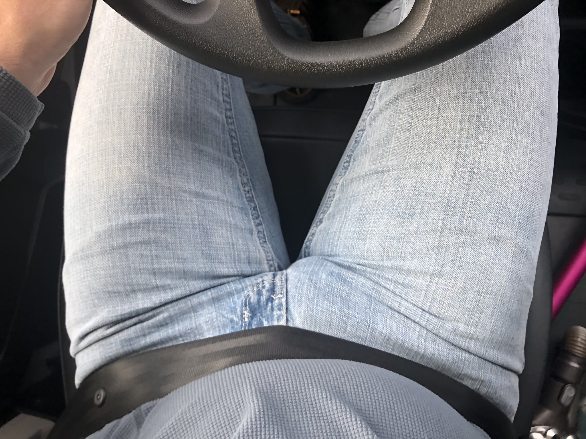 Jake Aaron on X: "If I was your Uber driver....#bulge #bulgeinpublic  #bulgespotter https://t.co/bHUeYz4bNq" / X