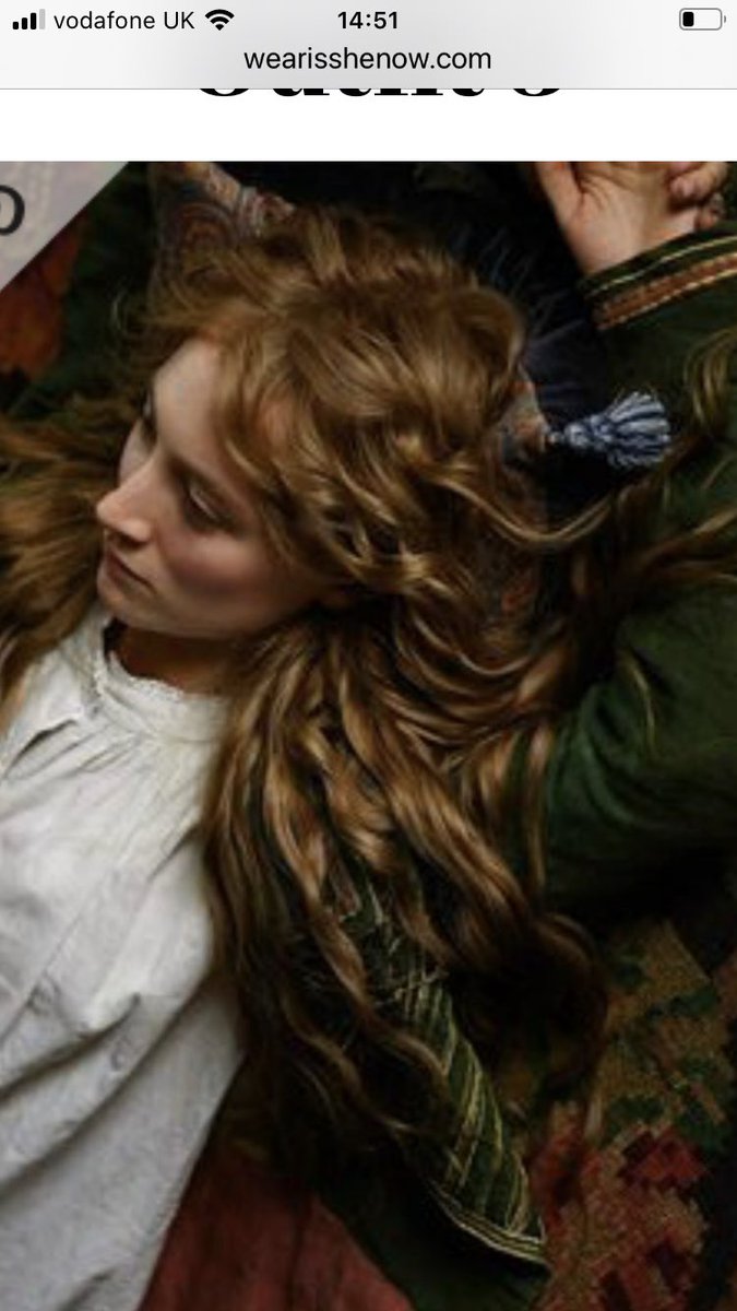 EmilyNichs's tweet photo. #LittleWomenMovie nailed the costumes ⁦@saoirsesronan⁩ is #layeringgoals not to mention @Gretagerwig absolutely acing this movie. #shouldhavebeennominated #oldwhiteguystooscaredofwomen #womenrule 👏👏👏  @Jacquelinedurran 👏👏👏👏 #littlewomen #bestfilm #deservesthehype https://t.co/RNDwIvDExx