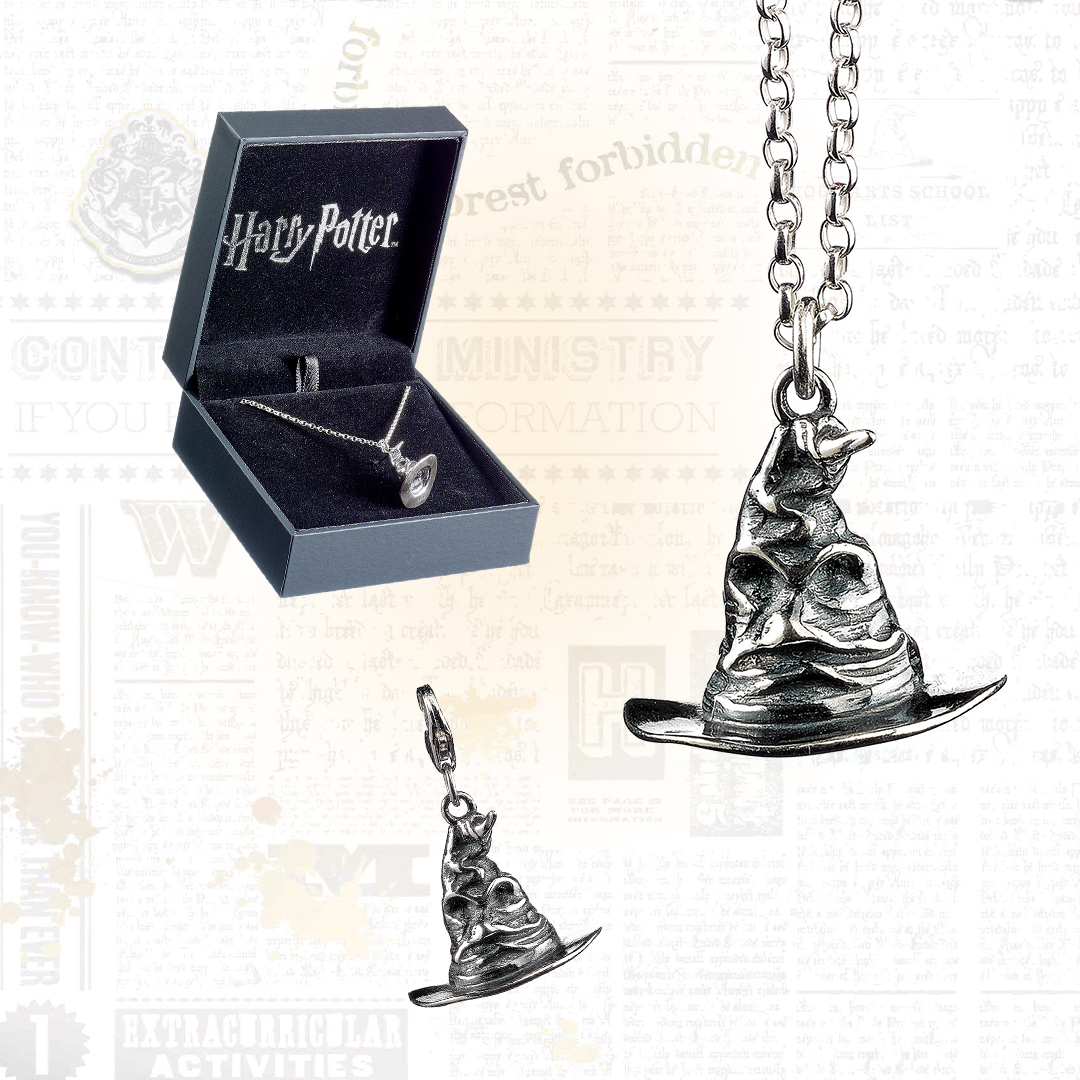 TheCaratShop's tweet photo. Happy #NationalHatDay! 🎩👒🎓 In spirit of this magical occasion we celebrate our favourite #SortingHat 🧙♂️
Celebrate in style today with our selection of hat inspired pieces!✨⚯͛
#TheCaratShop #HarryPotter #HarryPotterJewellery #TheSortingHat #Hatday https://t.co/TUX4xzEYbg