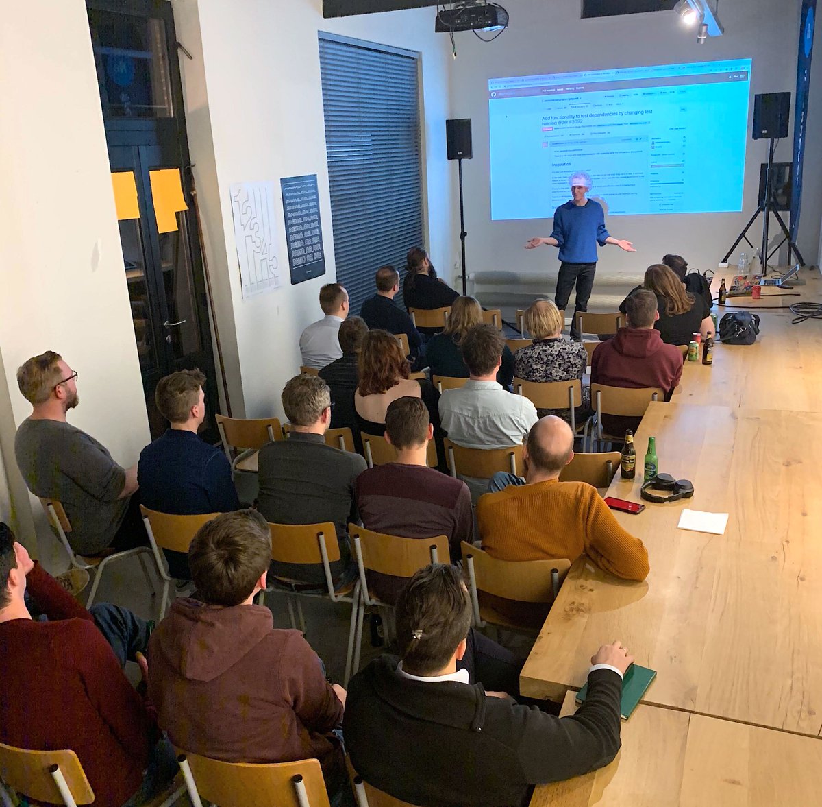 De Tilburg Tech Tuesday #2 was een succes! Thanks @phpunit en <a href="/Developers_NL/">Developers.nl</a> voor jullie bijdrage. Op naar editie #3: meetup.com/nl-NL/tilburg-…