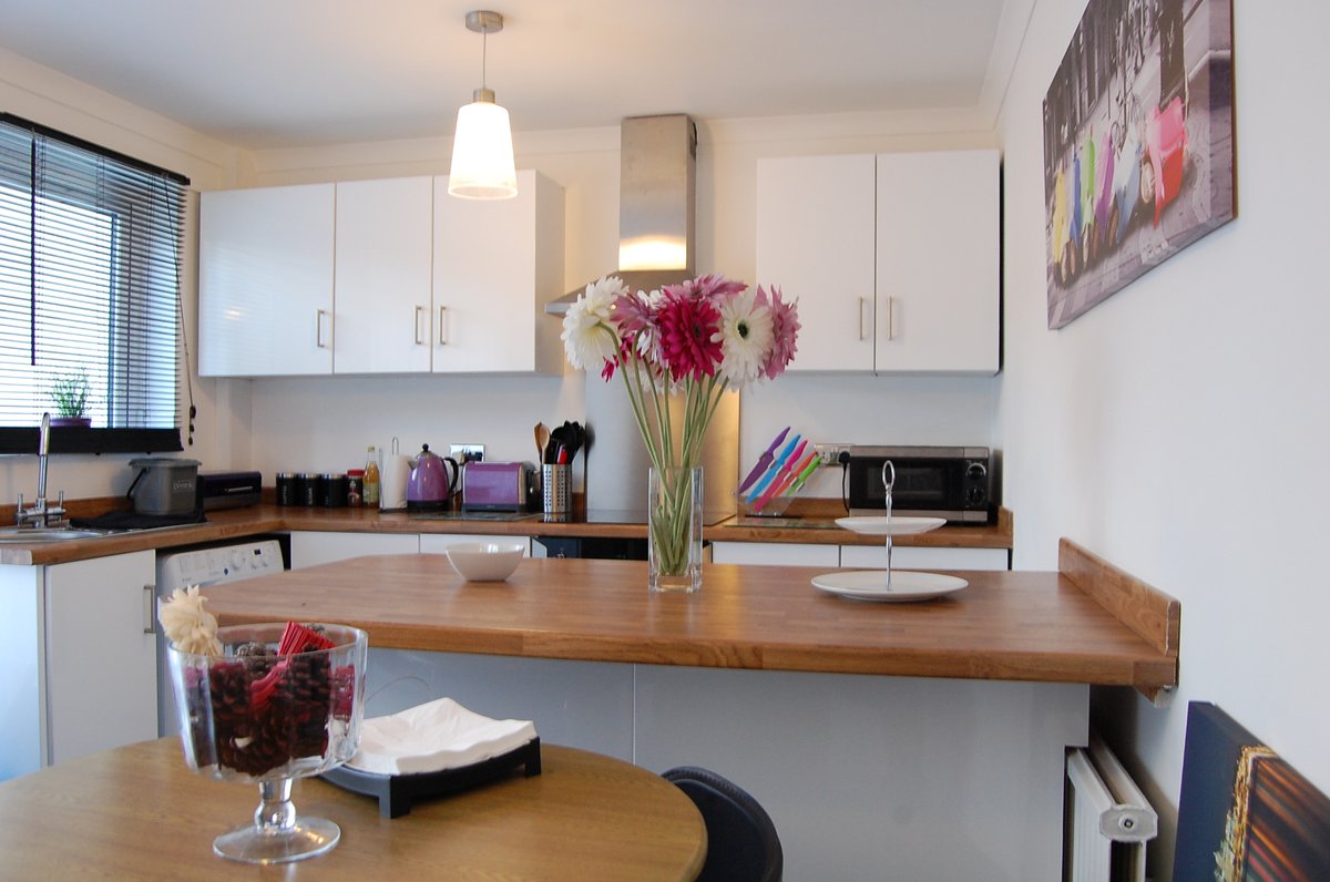 cobblestonekent's tweet photo. Cobblestone Estates are pleased to introduce to the market this very attractive, property, which has been very much loved and cared for by it's current owners over the six years they have lived in the property and made it their very much loved home.
https://t.co/qj2t1NL8o7 https://t.co/eYodHXripT