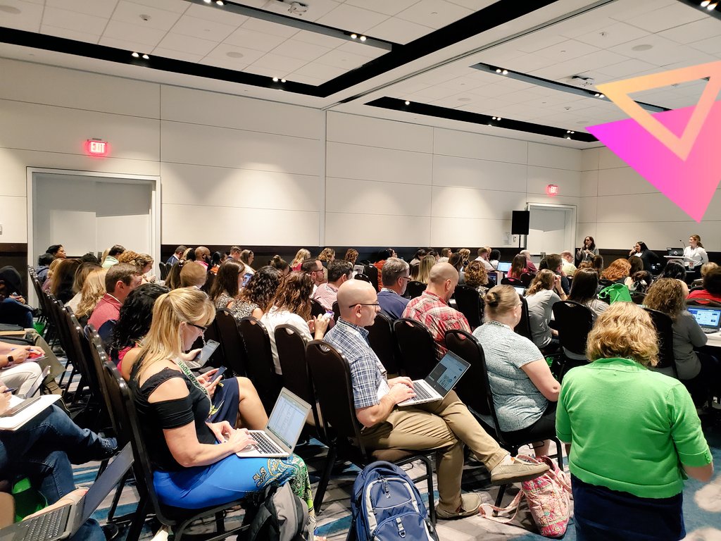 Well done 🤩 <a href="/KCondella/">Kristen Condella</a> <a href="/CTE_MCSD/">MonroeCountyCTE</a> #StandingRoomOnly 🥳 #FETC2020 #MonroeCTE #MyMCSD