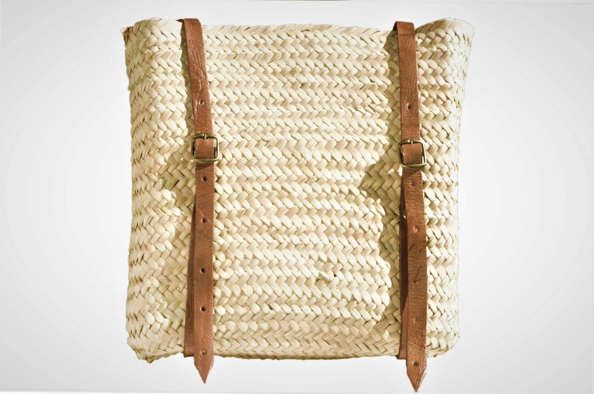 #strawbag backpack The perfect choice for shopping, picnics and beach days Please if you have any questions  contact me