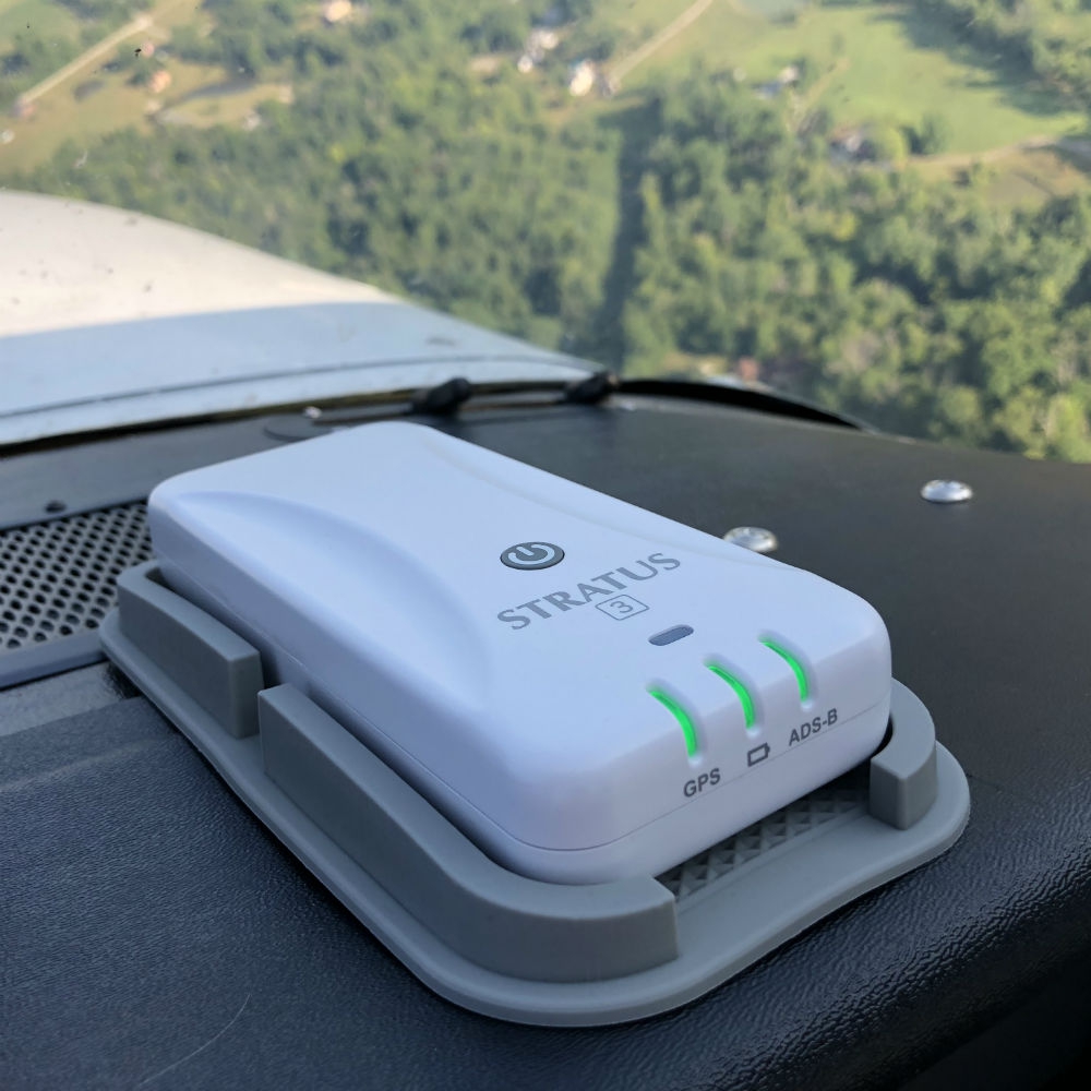 Stratus special! Buy a Stratus 3 and get a free smartphone reflector heads-up display. Perfect for displaying backup attitude. sportys.com/pilotshop/stra…