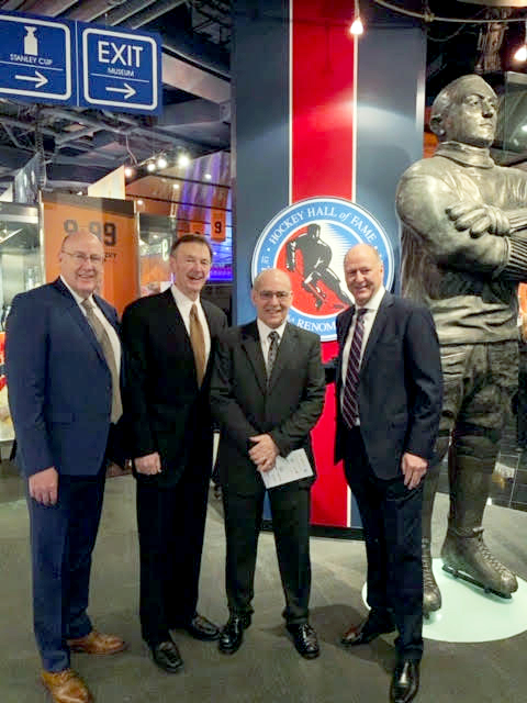 ConcordiaAlumni's tweet photo. 👏 A round of applause for Ken Lowe, BSc 78, who recently received one of hockey's highest honours. The former @EdmontonOilers athletic trainer (and former @The_Stingers head trainer!) is now part of the @NHL #Hockey Hall of Fame.🏒https://t.co/ZdFpU38gzt #CUpride #CUalumni https://t.co/eIQwlmuESG