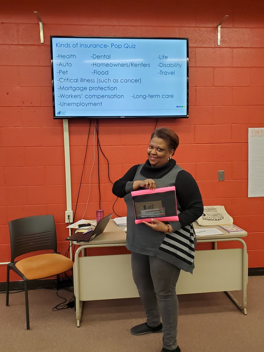 CPSFinEd's tweet image. Who says learning about insurance can&apos;t be fun?! Shout out to Ms. Margie Smagacz, @ForemanHS teacher who had the most correct answers for the insurance pop quiz!  #CPSEmpowered
