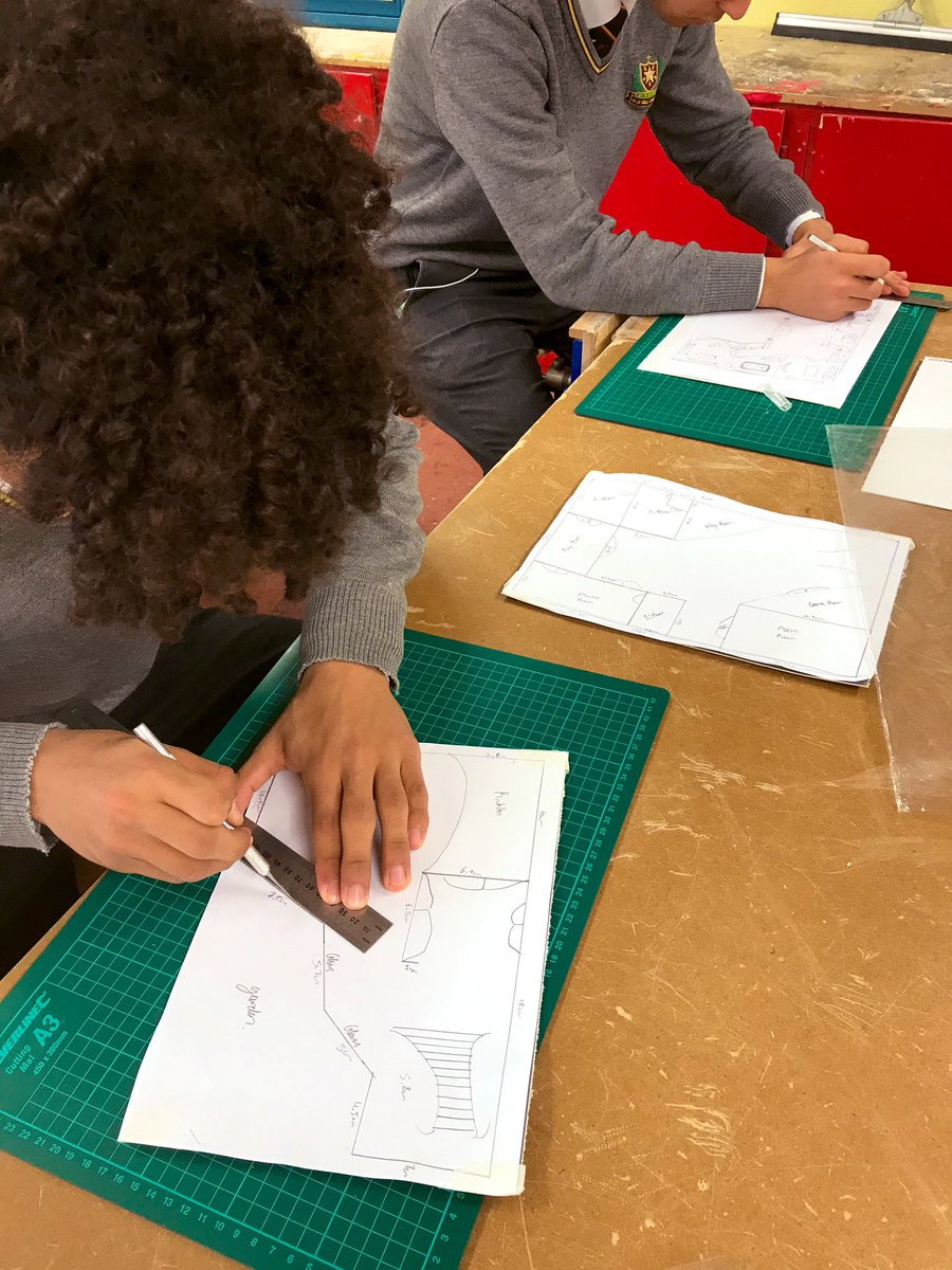 Broderick94_D's tweet photo. Busy day in the Technology Dept printing money boxes for the 3rd class primary students come in a few weeksπ». TYs busy starting off their models of their dream house after being inspired by Dermot Bannonβs Room To Improve ππ #ADayInSecondarySchool #TYModule @DeLaSalleCtown https://t.co/MEDPgu1jc9