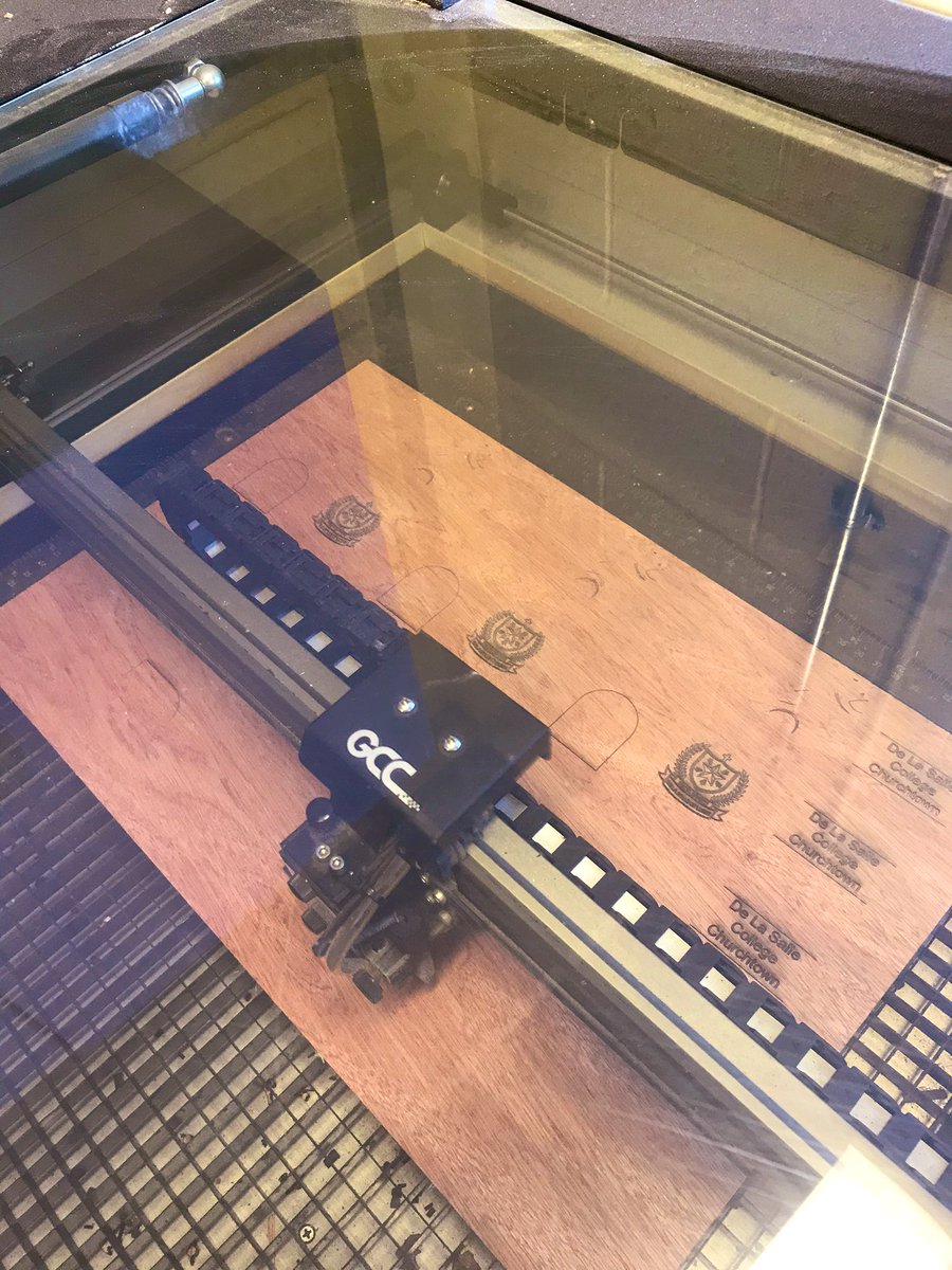 Broderick94_D's tweet photo. Busy day in the Technology Dept printing money boxes for the 3rd class primary students come in a few weeksπ». TYs busy starting off their models of their dream house after being inspired by Dermot Bannonβs Room To Improve ππ #ADayInSecondarySchool #TYModule @DeLaSalleCtown https://t.co/MEDPgu1jc9