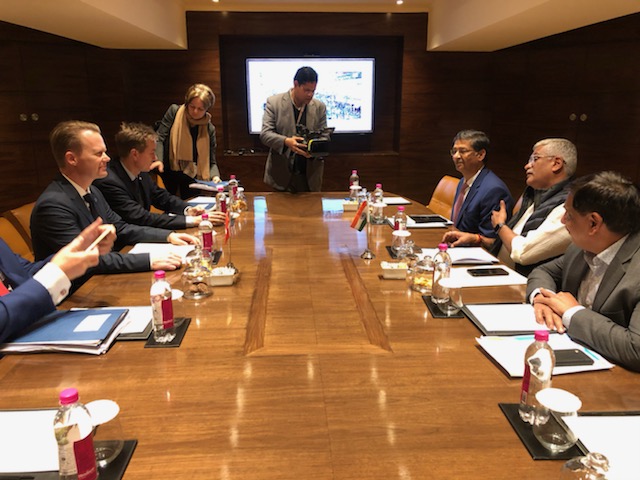 DanishMFA's tweet photo. 🌊🥤Clean water is an essential element of a more sustainable future – and Denmark and India are working together on this important agenda!

Today 🇩🇰Minister for Foreign Affairs @JeppeKofod agreed with 🇮🇳Minister of Jal Shakti @gssjodhpur on an even closer cooperation.

#SDG6 https://t.co/dTUt4Pmh9Y