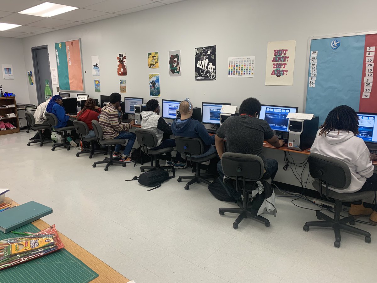 CareerExplorDCC's tweet photo. Starting Round 2 of @MicroburstLearn at @DonaldsonCareer with Digital Art/Design and CTE Exploratory Plus students. Today is intro and pre assessment day. Students learn what areas they need to focus on for the next few weeks. #learntoearn #professionalskills https://t.co/CCeDdT1be2