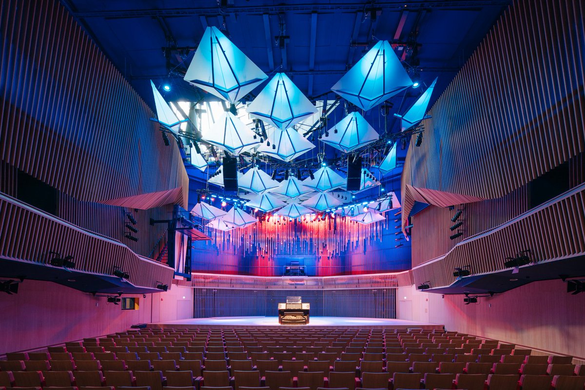 FiguerasSeating's tweet photo. The new Music School and Concert hall in the city of Ventspils, Latvia, has been fully renovated and equipped with Figueras’ seats. This concert hall stands out for its elegant and functional design, including one of our movable seating solutions https://t.co/zhH0yBA6p9 #Figueras https://t.co/t4aucYoKjc