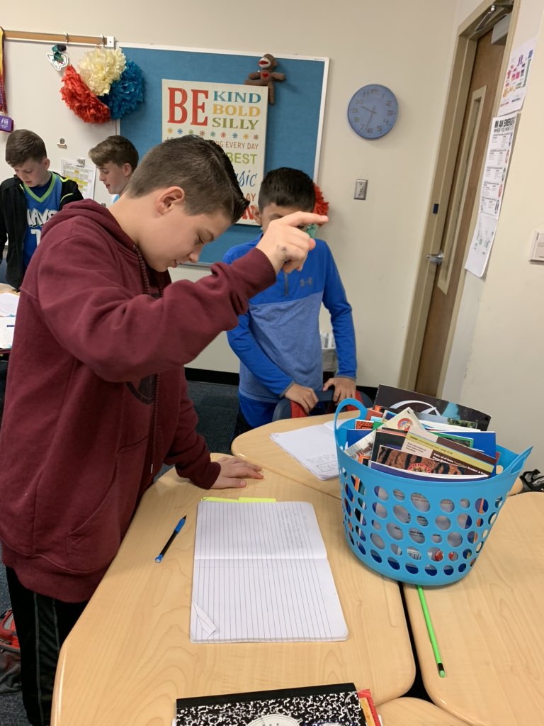 7thStapleton's tweet image. Practicing writing ✍️ in the air while making a claim on #teenactivism #flashdraft #boxesandbullets @TCRWP @DISD_DIS #DISjourney @tenilleshade