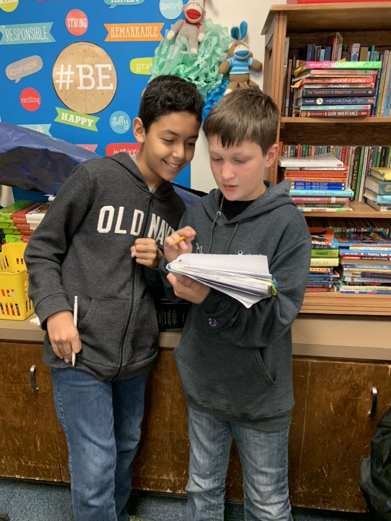 7thStapleton's tweet image. Practicing writing ✍️ in the air while making a claim on #teenactivism #flashdraft #boxesandbullets @TCRWP @DISD_DIS #DISjourney @tenilleshade