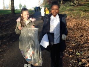 HatfieldAcademy's tweet photo. Y6 in the Community https://t.co/DrYdldF8zk https://t.co/1nKfWLFJDk