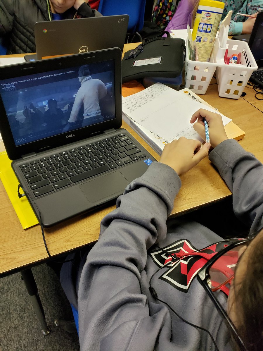 Mrs. Meeks tweet media