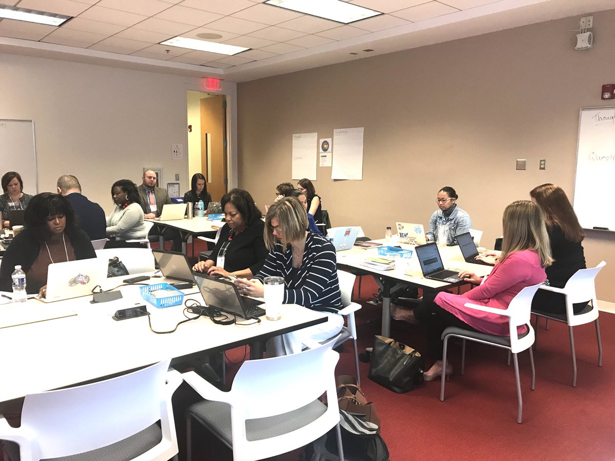 tomwilliams777's tweet photo. #TIPELN principals @FridayInstitute engaged in thinking about their Design Teams dealing with innovation. Thanks @MichaelEducate for leaving us this great video! #mykindapeople https://t.co/AxRtzNwoLy