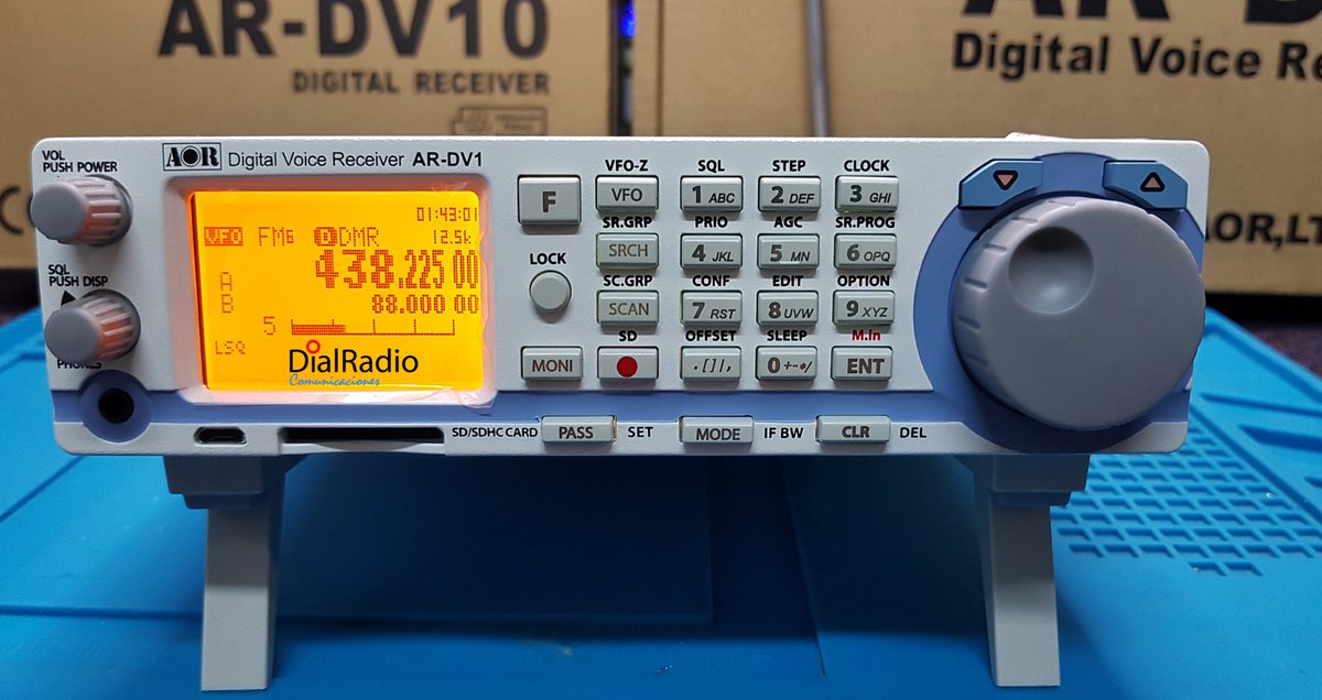 DialRadioES's tweet photo. Nuevos #Receptores #Analógicos y #Digitales #AOR AR-DV1 (Base)  y #AOR AR-DV10 (Portátil).
Ancho de banda de 100kHz a 1300MHz 
Detención Automático en Digital Modes 
#Tetra, #DMR, #NXDN, #IDAS, #C4FM, #Dstar, #C25, #dPMR, etc .  #DialRadioComunicaciones #Gijon #DialRadio https://t.co/oel1sEIsgY