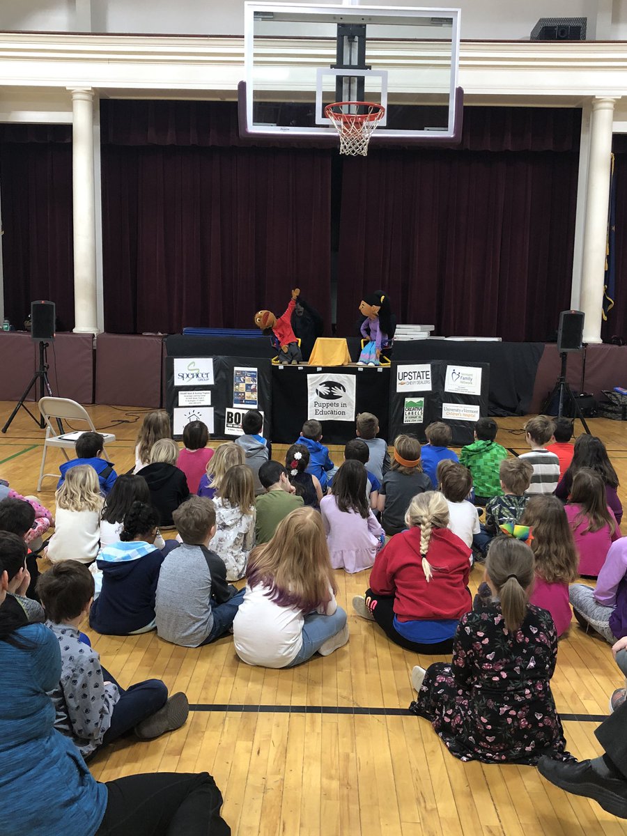 AmberBragg14's tweet photo. Puppets in education is @ProctorSchool teaching our PK-4th graders about anxiety and using our strategy toolbox to help us past our worries! https://t.co/yIlI9NNUZZ