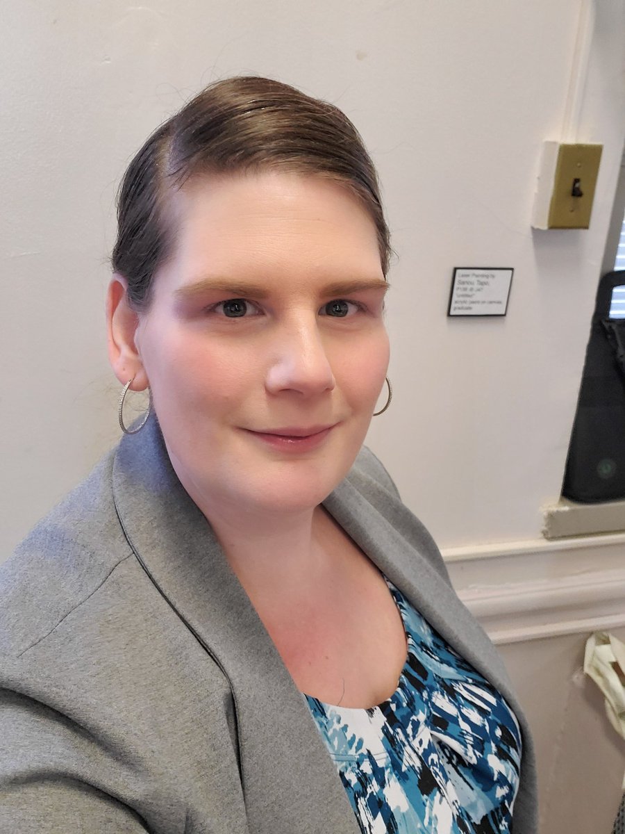 TechSavvy_Teach's tweet photo. Me and my Liz @LizTd75 presenting today!
#VR #VRChat #VirtualReality #VirtualPhotography #teachingstem2020 #district75 #stem https://t.co/KQGy2O24f9