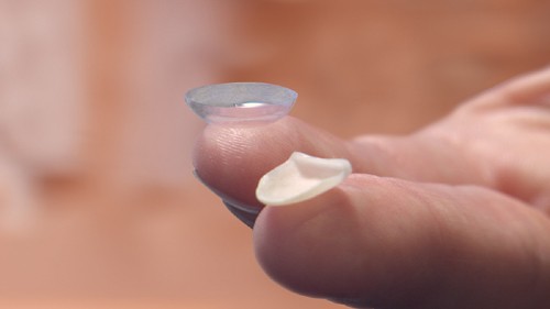 DentalAlmar's tweet photo. Ofrecemos el tratamiento de #estéticadental de carillas de la marca registrada Lumineers. Una revolucionaría técnica en la que podrá remodelar su #sonrisa sonrisa rápidamente hasta convertirla en aquella que siempre ha soñado.

+info: https://t.co/7Ci3znQUJt

#lumineers #valencia https://t.co/PVVef72nFK