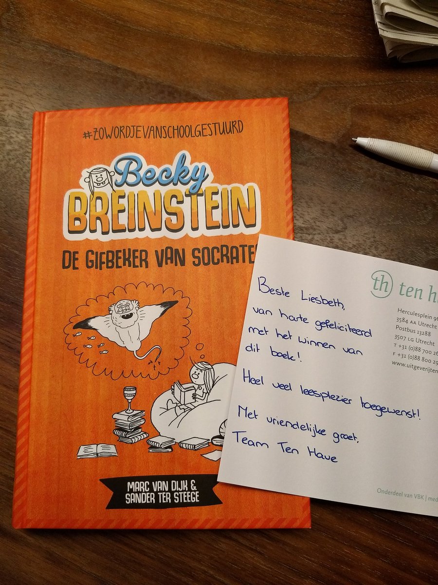 Liesmol65's tweet photo. Altijd leuk thuiskomen, met zo'n pakketje op de deurmat! Bedankt @jufinger #tenhave https://t.co/0t08H0q3jL