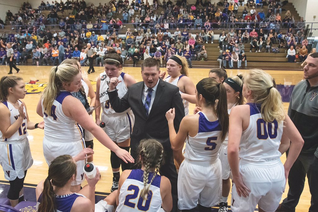 YorkDragonettes's tweet photo. #DragonetteNation it’s that time..... RIVALRY GAME FRIDAY!!! @YorkDragonettes host Livingston Academy in the first matchup this season with LA.  Get there early to have a seat!  Game tips off at 6:00 #beathogeye 🐉🟣🏀🟡🐉 https://t.co/3PT01b5fvF